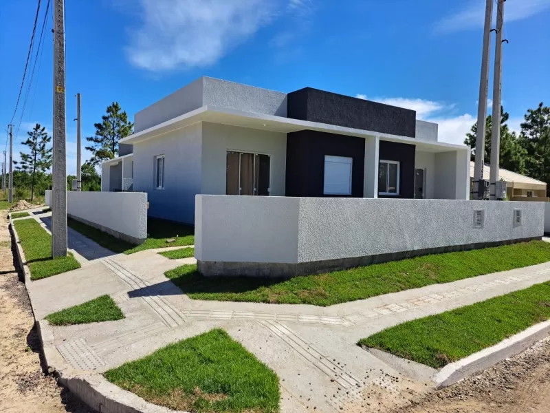 Casa Nova Estilo Geminada No Bairro Nova Tramanda